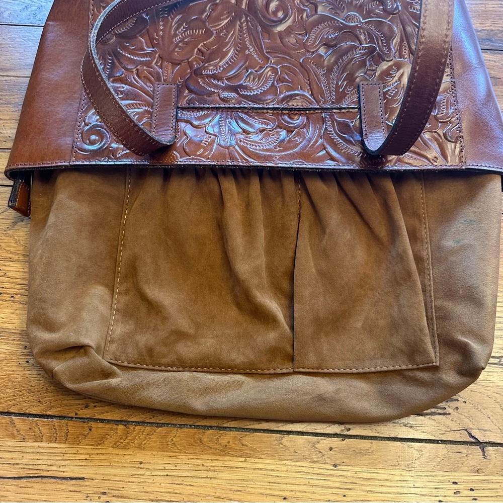 Patricia Nash Tooled Leather Zippered Tote Shoulder Bag - Picture 13 of 16